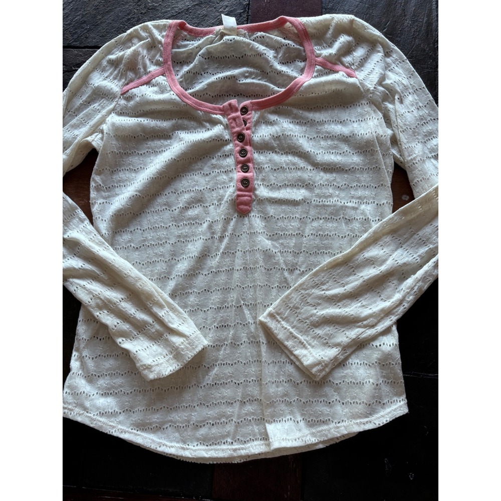Belle du jour Y2K Henley top large cream open knit boho